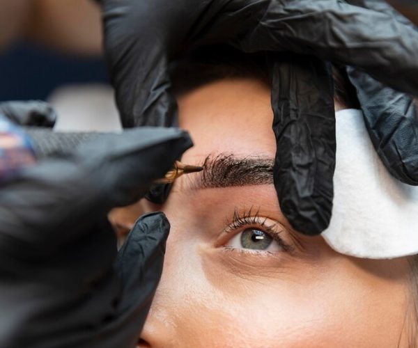 Eyebrow Waxing & Embroidery in Singapore